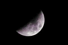 A quick snap of the moon :)